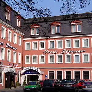 https://city-partner-hotel-strauss.com-bavaria.com